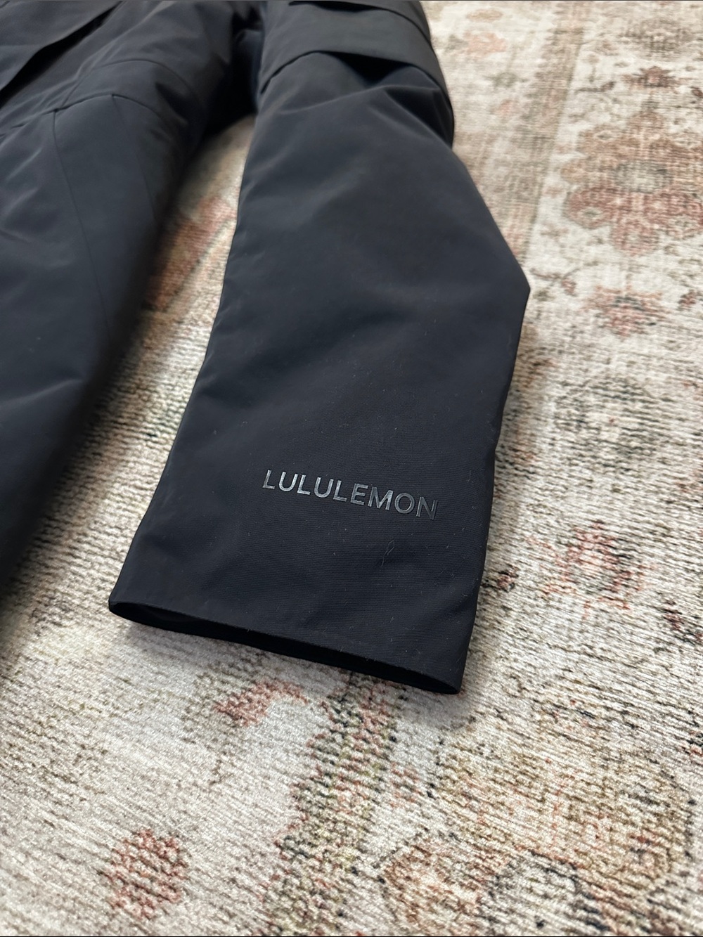 Woman’s Black Size 2 Lululemon Athletica Winter Warrior 3-in-1 Parka - Picture 3 of 6